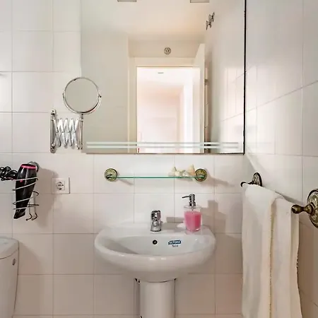 Будинок відпочинку Modern Design In Conil! *