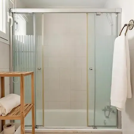 Modern Design In Conil! 科尼尔-德拉弗龙特拉