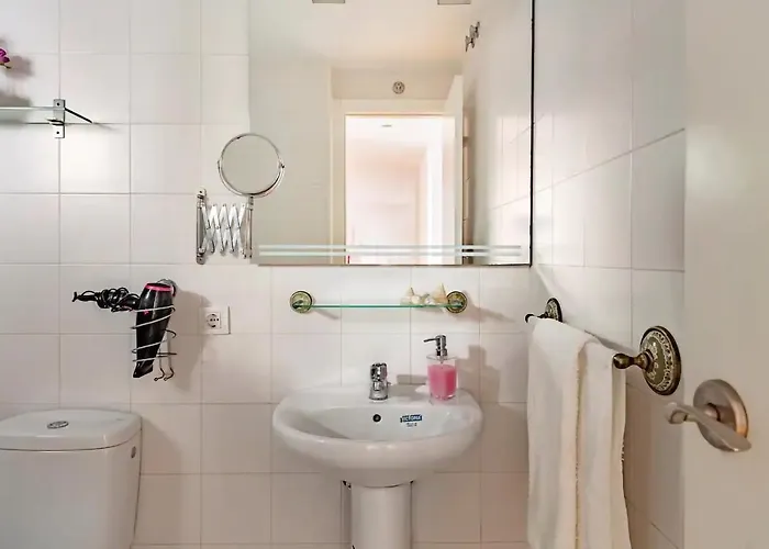 בית נופש Modern Design In Conil! *